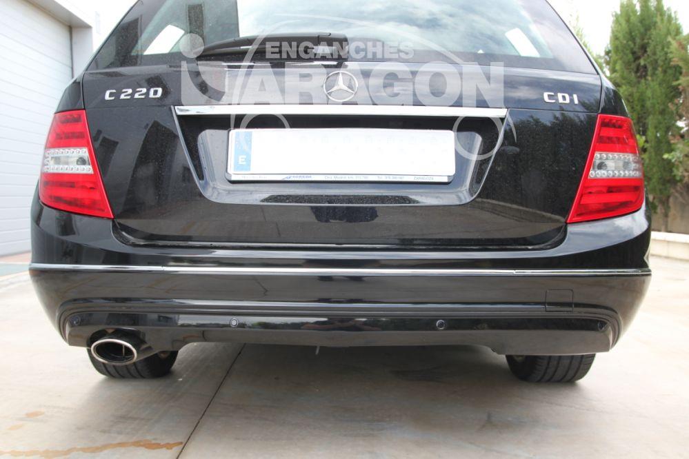 Insignia De Estrella Negra Brillante Para Maletero Trasero De Mercedes Clase C W204 (2008-2014)